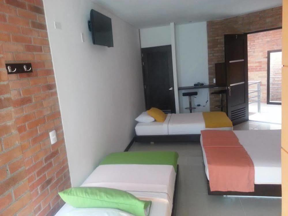 Hotel Toscana Oriente Rionegro Exteriör bild
